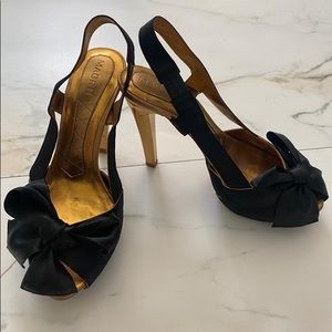 Magrit satin heels